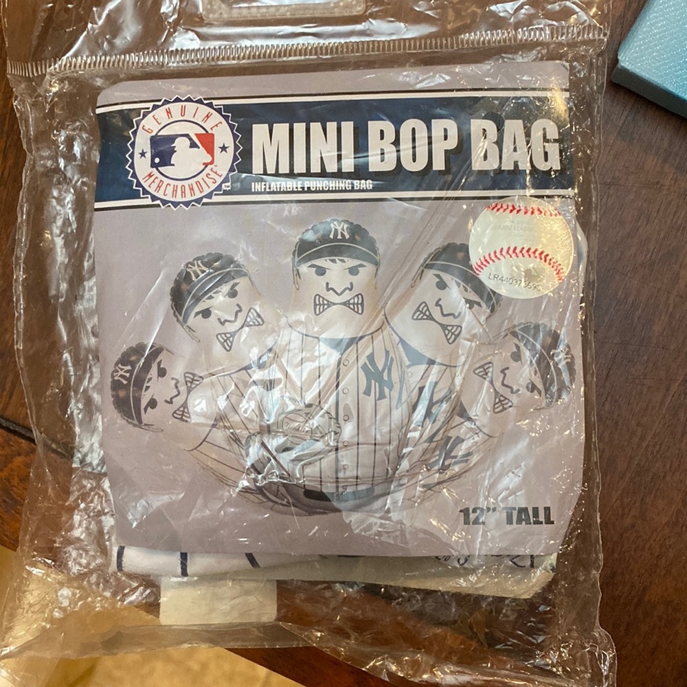 New York Yankees Mini Bop Bag - Picture 2 of 5